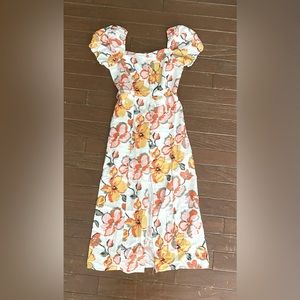 Gorgeous Dress Colorful flowers So much detail sz X Small ( 0 )